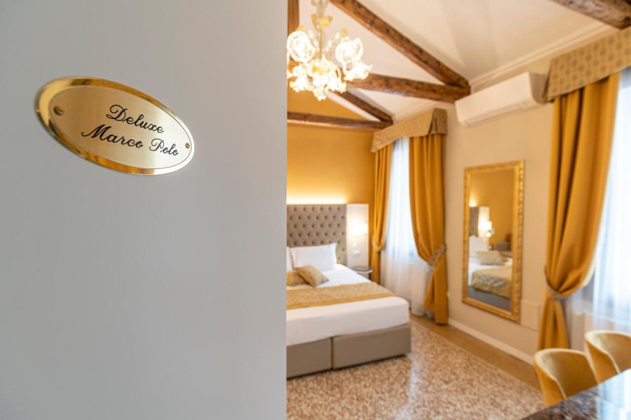 Residenza La Duchessa Deluxe Rooms Venice Exterior photo